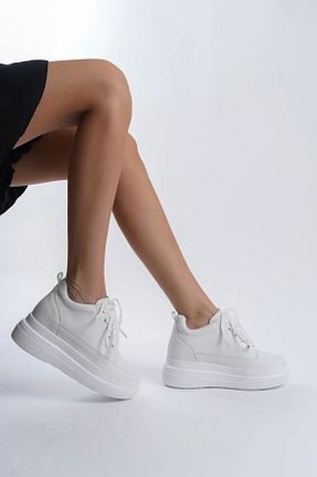کفش اسنیکر سفید زنانه بند دار SOFT FASHION - کد 868848513