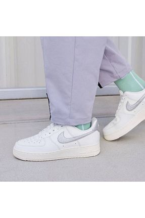 کفش اسنیکر سفید زنانه بند دار Nike - کد 379860550