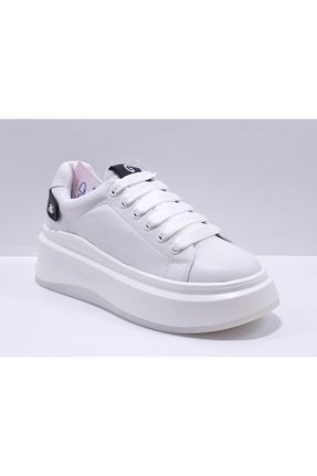 کفش اسنیکر سفید زنانه چرم اصل Guja - کد 868643567