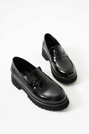 کفش کژوال مشکی زنانه چرم لاکی Lion shoes - کد 868944137