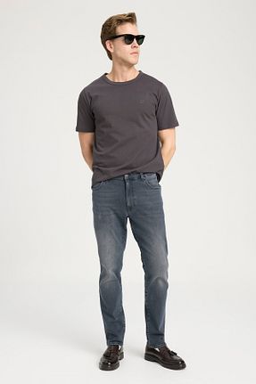 شلوار جین آبی مردانه پاچه سوپر تنگ Wrangler - کد 681139639