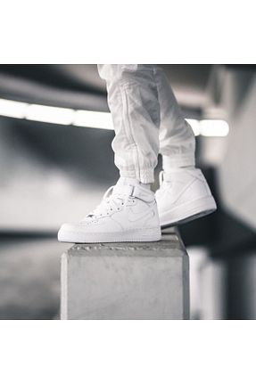 کفش اسنیکر سفید زنانه بند دار Nike - کد 869726410
