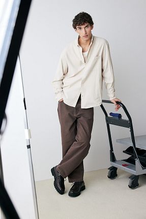 پیراهن بژ مردانه یقه پیراهنی H&M - کد 868753819