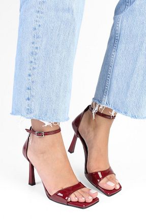کفش پاشنه بلند کلاسیک زرشکی زنانه چرم لاکی Shoeberry - کد 869725496