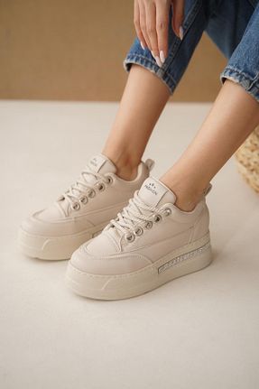 کفش اسنیکر بژ زنانه بند دار TOPUK - کد 871073800