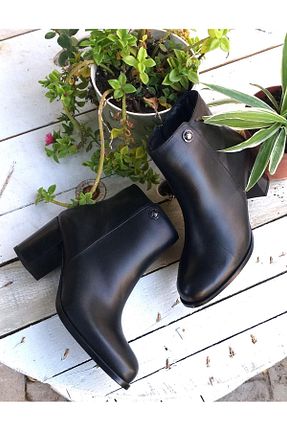 بوت / نیم بوت مشکی زنانه چرم خالص NISH - کد 869838616