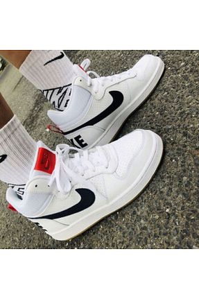 کفش اسنیکر سفید زنانه بند دار Nike - کد 871220167
