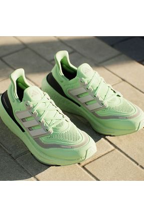 کفش پیاده روی سبز زنانه پارچه ای adidas - کد 795307101