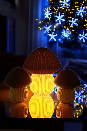 شمعدان و شمع گیر قهوه ای پلاستیک Obaco - کد 872319758