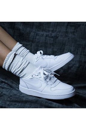کفش اسنیکر سفید زنانه چرم اصل Nike - کد 787753885
