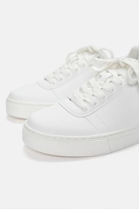 کفش اسنیکر سفید زنانه بند دار Pull & Bear - کد 874827768