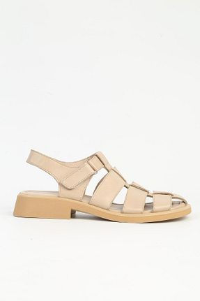 صندل بژ زنانه پاشنه تخت Pierre Cardin - کد 874385705