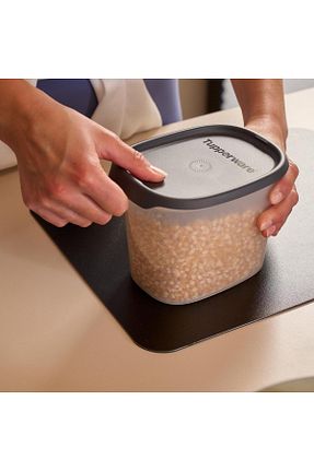 کوزه شیشه ای فیروزه ای 810 میلی لیتر Tupperware - کد 849584208