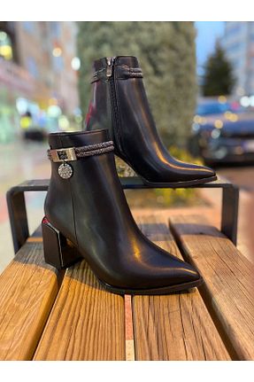 بوت / نیم بوت قهوه ای زنانه پاشنه پر Pierre Cardin - کد 875151912