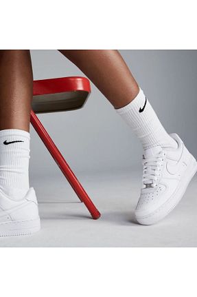کفش اسنیکر سفید زنانه بند دار Nike - کد 877555305