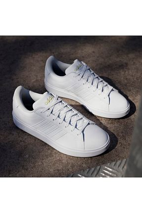 کفش اسنیکر سفید زنانه بند دار adidas - کد 334642100