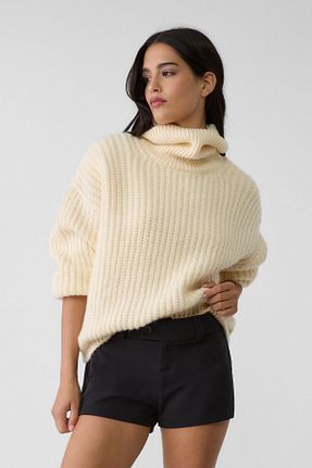 شلوارک و برمودا مشکی زنانه اسلیم فیت Stradivarius - کد 877438112