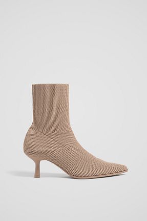 بوت / نیم بوت بژ زنانه پلی استر Stradivarius - کد 876875297