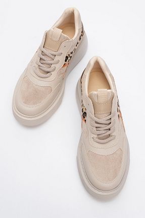 کفش اسنیکر بژ زنانه بند دار luvishoes - کد 464866959