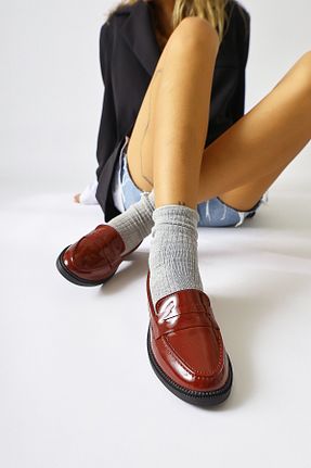 کفش کژوال زرشکی زنانه چرم لاکی Limoya - کد 866694570