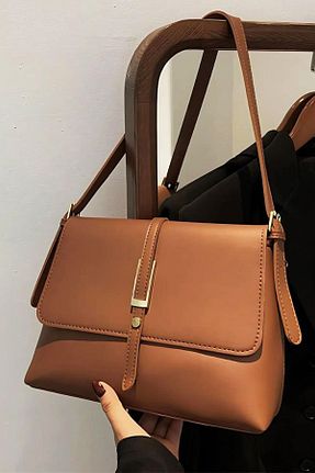کیف دوشی قهوه ای زنانه چرم مصنوعی Lifonbag - کد 863222545
