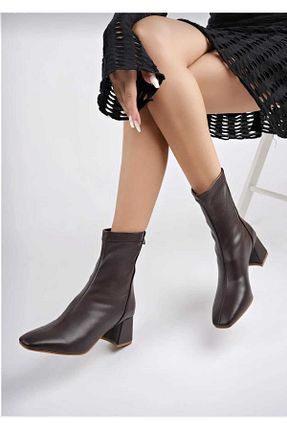 بوت / نیم بوت قهوه ای زنانه پاشنه تخت Divax - کد 878929429