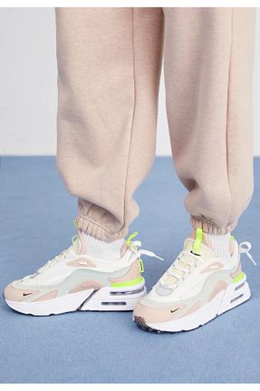 کفش اسنیکر سفید زنانه بند دار Nike - کد 879048687