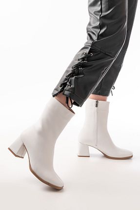 بوت / نیم بوت سفید زنانه چرم مصنوعی Mida Shoes - کد 878624790