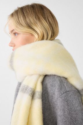 شال گردن زرد زنانه پلی استر Stradivarius - کد 881368492
