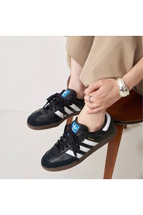 کفش اسنیکر مشکی زنانه بند دار adidas - کد 880932630