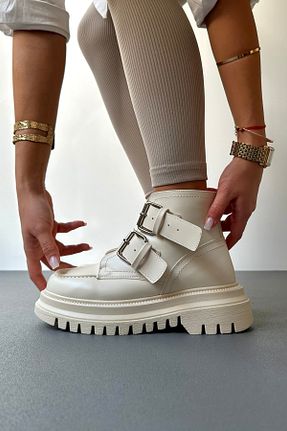بوت / نیم بوت بژ زنانه چرم مصنوعی Mupa Shoes - کد 868971044