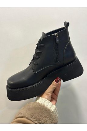 بوت / نیم بوت مشکی زنانه چرم مصنوعی MİSS PARK MODA - کد 881938625