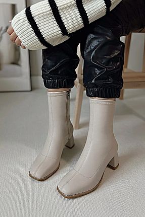 بوت / نیم بوت بژ زنانه چرم مصنوعی KAFKASLAR AYAKKABI - کد 883605807