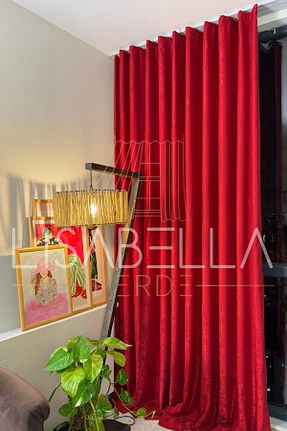 پرده زمینه قرمز مخمل LisabellaHome - کد 882468478