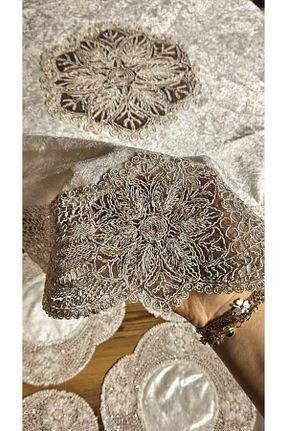رومیزی بژ مخمل LİNDENİ HOME - کد 818589935