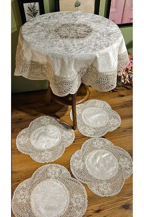 رومیزی بژ مخمل LİNDENİ HOME - کد 818589935