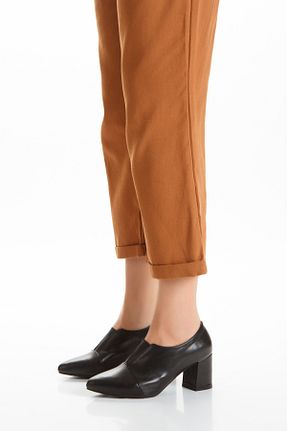 کفش پاشنه بلند کلاسیک مشکی زنانه چرم خالص elvinshoes - کد 884671061