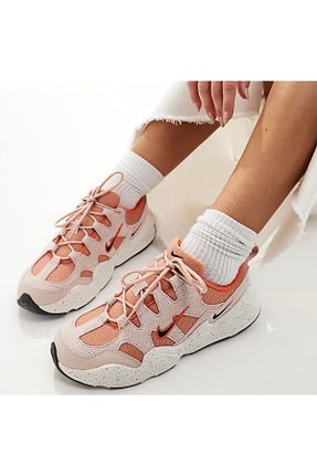 کفش اسنیکر قرمز زنانه بند دار Nike - کد 884715726