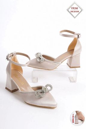 کفش مجلسی بژ زنانه پاشنه ضخیم CAMOLLA - کد 827804208