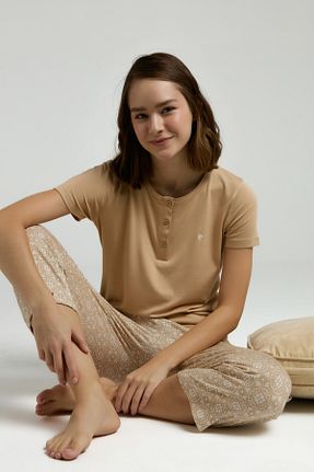 ست بالاتنه و پائین تنه بژ زنانه بافت Pierre Cardin - کد 885395205