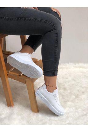 کفش اسنیکر سفید زنانه بند دار LCN - کد 40232170