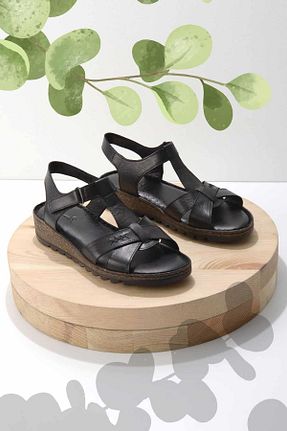 صندل مشکی زنانه پاشنه ضخیم Bambi - کد 723306782