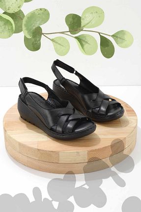 صندل مشکی زنانه پاشنه تخت Bambi - کد 652773618