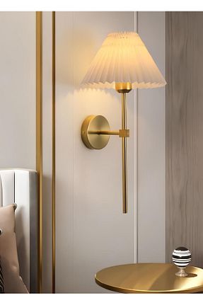 چراغ دیواری زرد فلزی burenze - کد 886421979