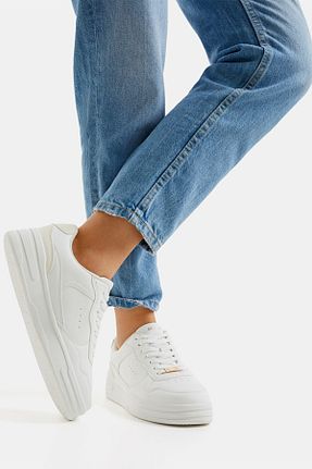 کفش اسنیکر سفید زنانه بند دار Bershka - کد 885410072