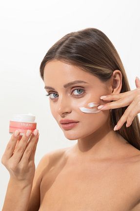 کرم صورت همه انواع پوست Vitalora - کد 860052322