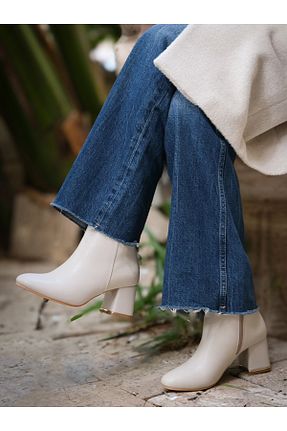 بوت / نیم بوت بژ زنانه چرم مصنوعی Munshoes - کد 887056145