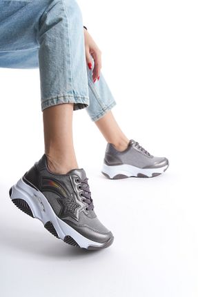کفش اسنیکر طوسی زنانه بند دار Moda Değirmeni - کد 887559354