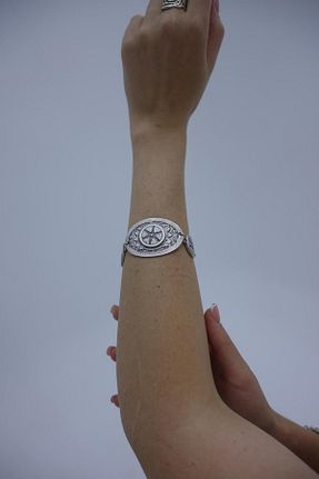 دستبند نقره زنانه 925 عیار OneArjethnic - کد 887050791