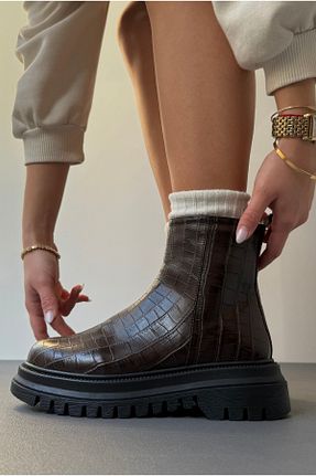 بوت / نیم بوت قهوه ای زنانه چرم مصنوعی Mupa Shoes - کد 888595138